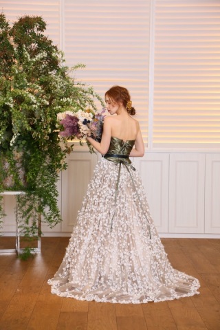 新作ドレス入荷決定☆