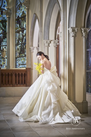 有名ブランドドレスでの撮影が叶う☆