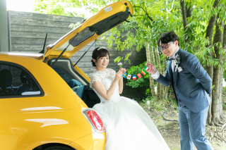 愛車も一緒♡ウエディングフォト