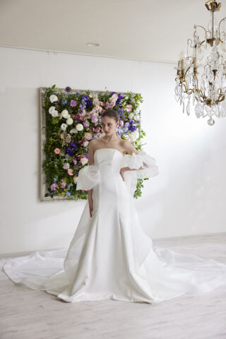 【レフェクチュール】新作ウェディングドレス入荷決定☆