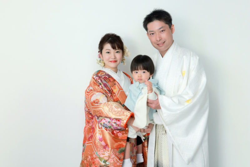 お子様と一緒に和装を着て撮影♪