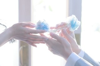 おふたりの大切な思い出の物と一緒に撮影♪