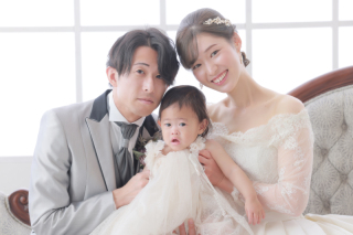 お子様と一緒のウエディングフォト!!