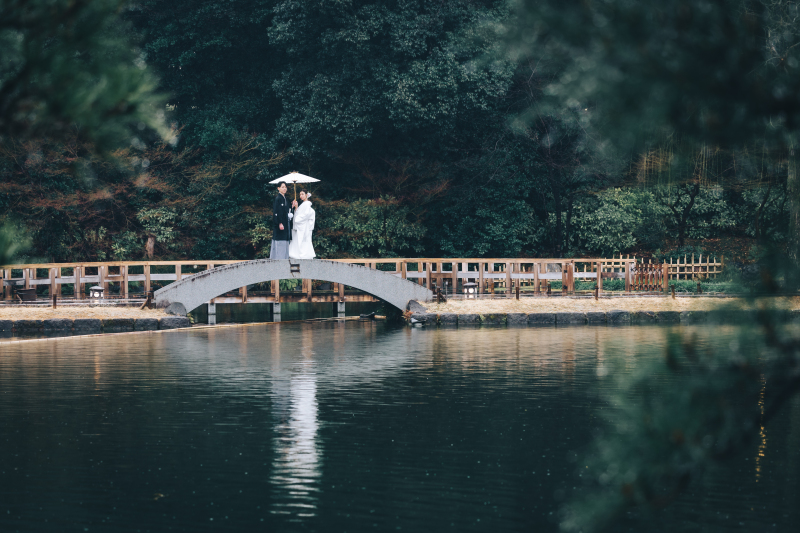 名古屋の徳川園_催花雨の中で