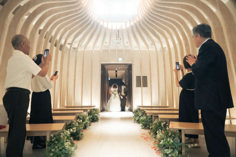 チャペルでセレモニー大切な家族と一緒に