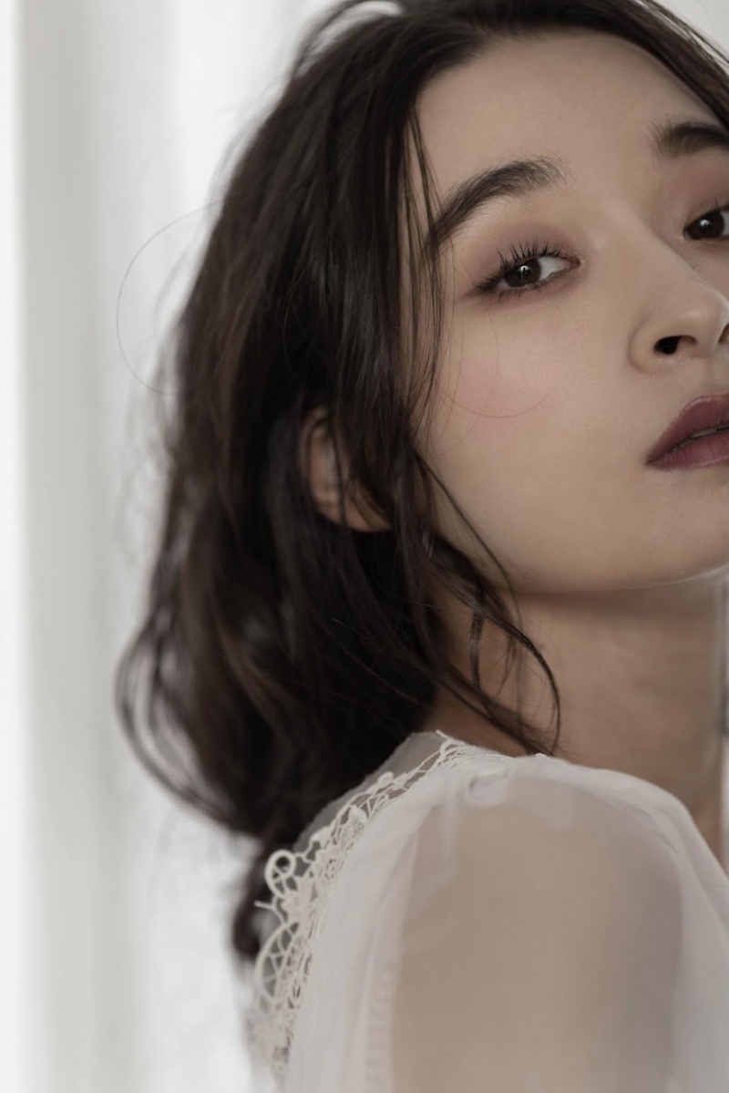 【ヘアメイクでなりたい自分へ】ドレスに似合う雰囲気別メイク紹介!