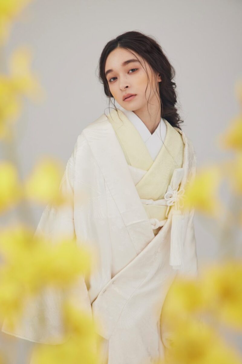 aimオリジナル &ldquo;白無垢&times;色掛下&rdquo;お洒落和装スタイリングをご紹介