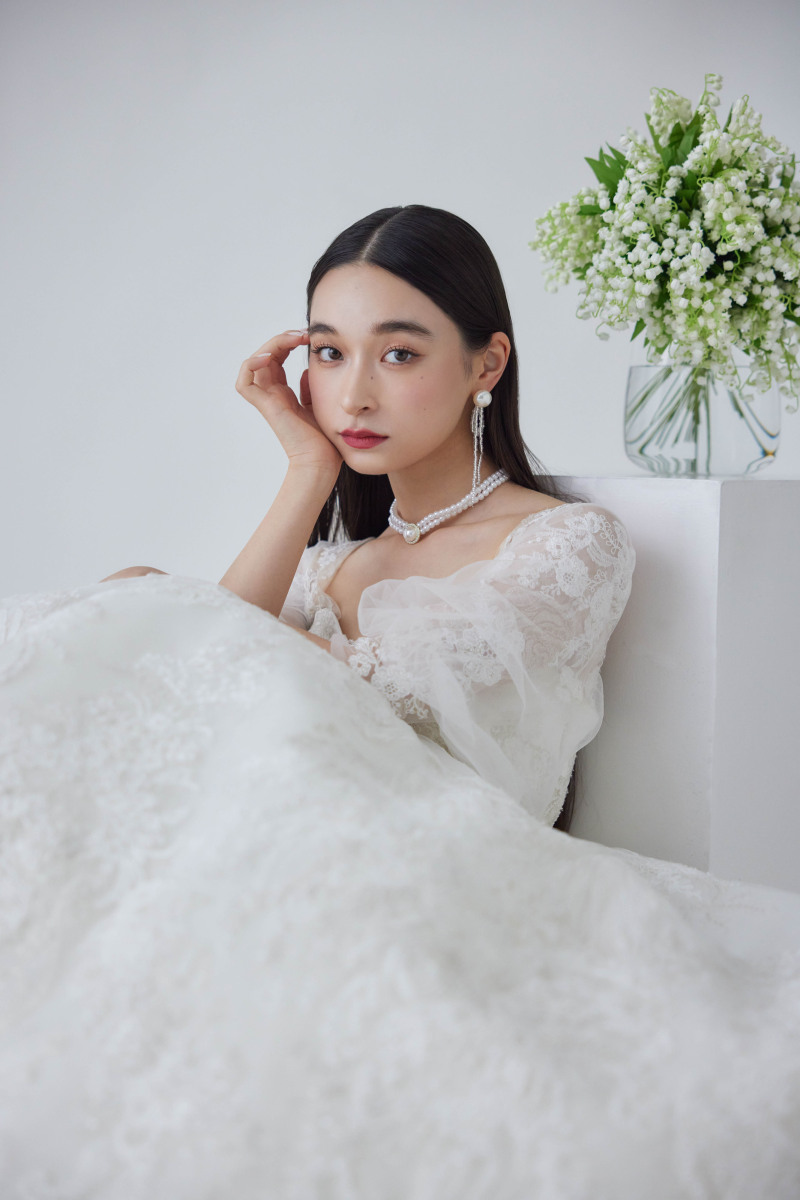 全ての女性へ送る特別な記念写真に aimのソロウェディング”をご紹介