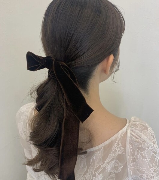 ウエディングドレスに似合うヘアスタイル3選!