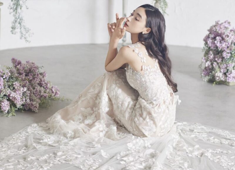 aim new visual ” elegant chic”