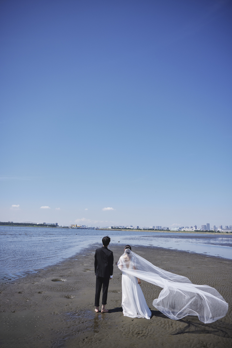 海辺と観覧車の下で叶える!ロマンチックな葛西臨海公園フォトウェディング