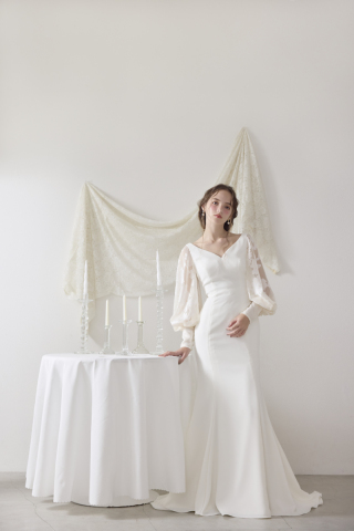 【aim東京原宿店】大人綺麗な印象になりたい方必見!スレンダードレス4選をご紹介