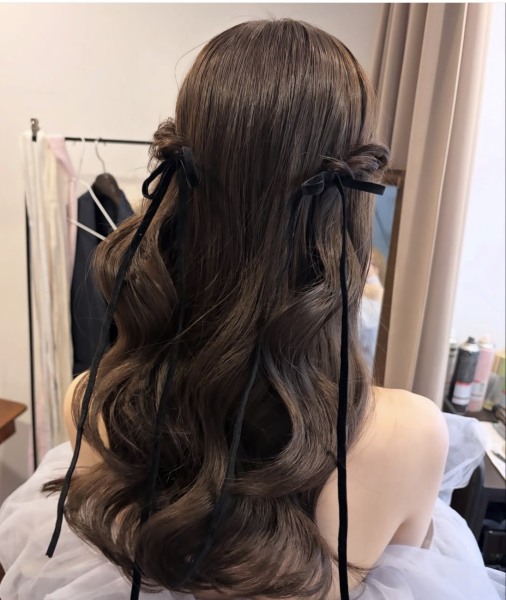 垢抜けヘアスタイル4選。ドレスも和装も「今の私」を一番美しく✨