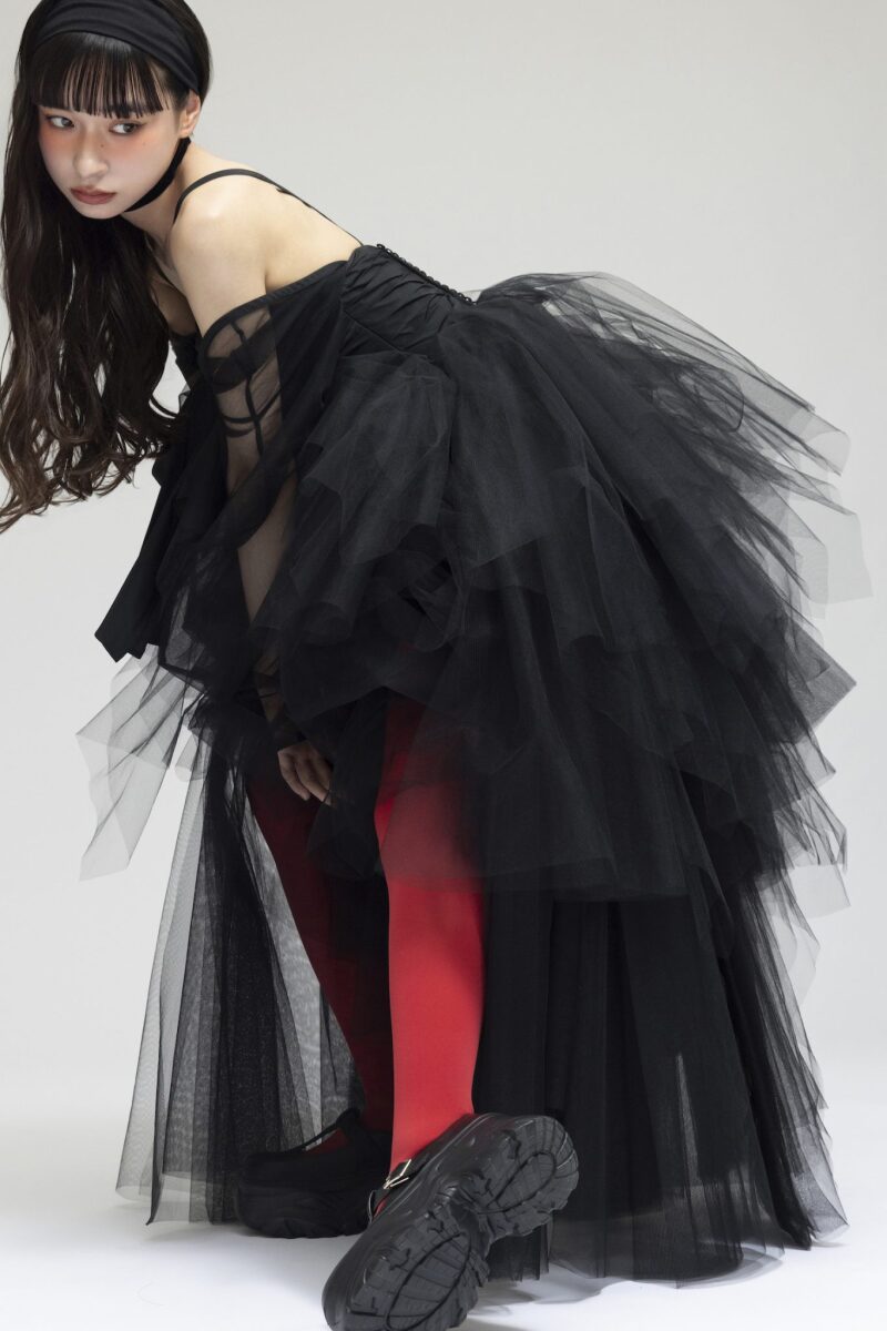 aim Original Dressで個性派ソロウェディングフォト