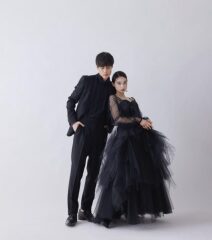 大人エレガントな着こなしが叶う ダークトーンカラードレスをご紹介【aim原宿店】