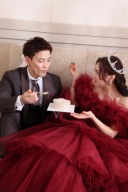 持ち込み小物で私たちらしく!ブライダルフォトが劇的に楽しくなるアイテム4選✨