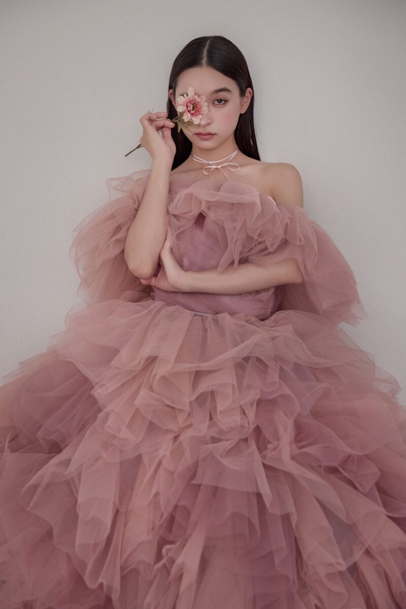 華やかでお洒落なチュールドレスご紹介
