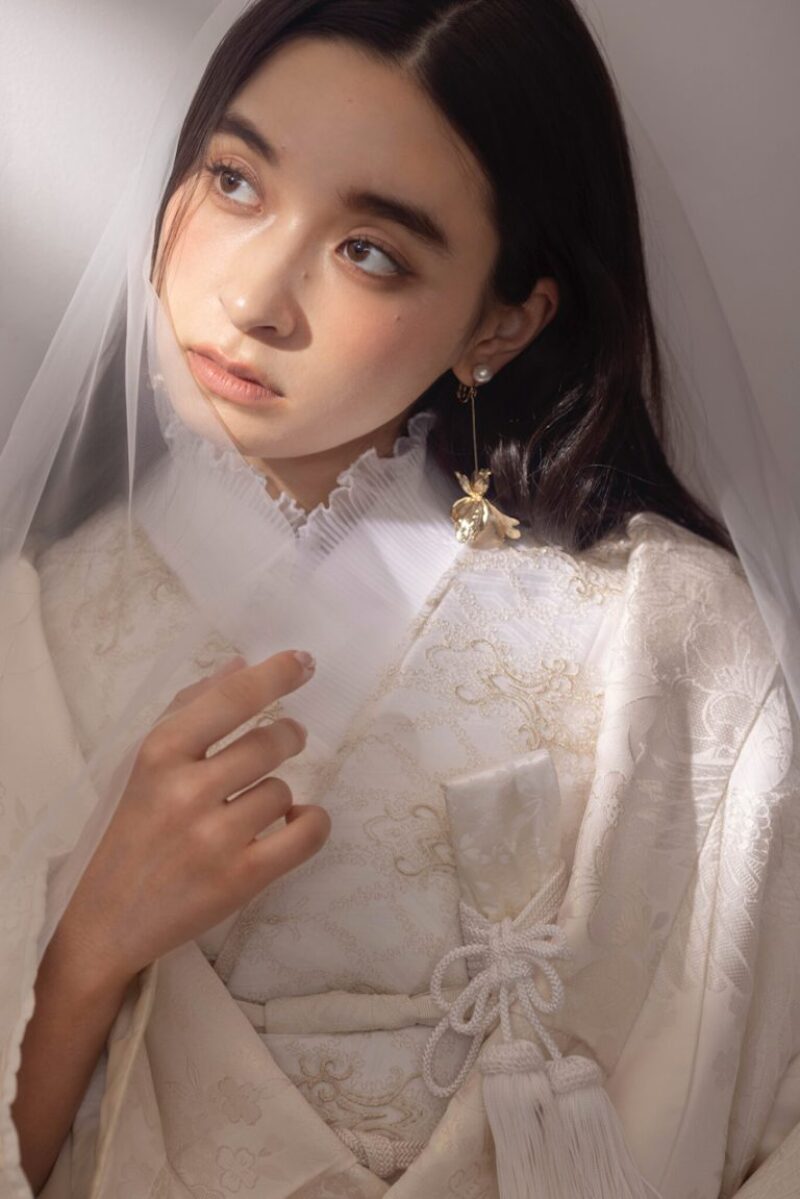 aimオリジナル &ldquo;白無垢&times;色掛下&rdquo;お洒落和装スタイリングをご紹介