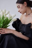 ゴージャスで特別感のあるサテン生地のカラードレス③選ご紹介