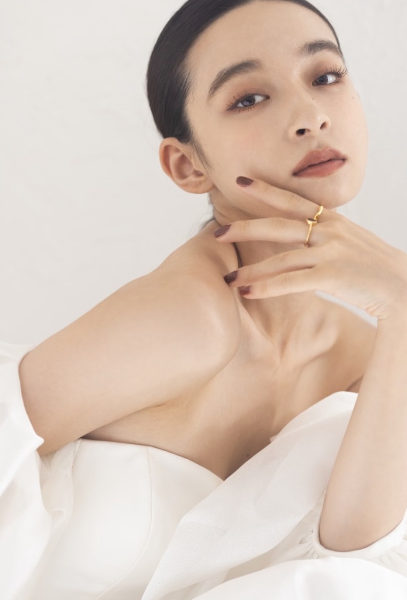 【ヘアメイクでなりたい自分へ】ドレスに似合う雰囲気別メイク紹介!