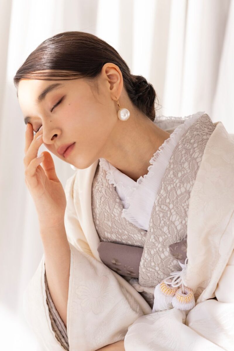 aimオリジナル &ldquo;白無垢&times;色掛下&rdquo;お洒落和装スタイリングをご紹介