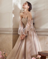 好みのドレスを着て&ldquo;推し活&rdquo;はいかが？ソロウェディングについて詳しくご紹介