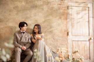 カップルフォトウェディングが映えるお洒落ポージングをご紹介【aim原宿店】