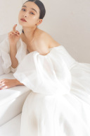 身体のラインを美しく魅せる スタイルアップドレスをご紹介