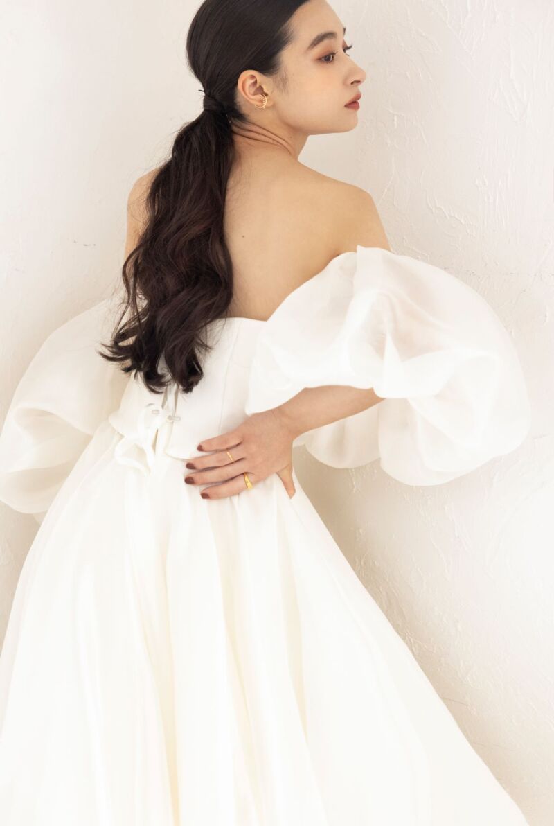 プレ花嫁必見！aimのウェディングドレスが選ばれる理由とは…♡