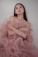 12月限定ソロウェディングフェア&“推し活撮影”にもピッタリなカラードレスご紹介