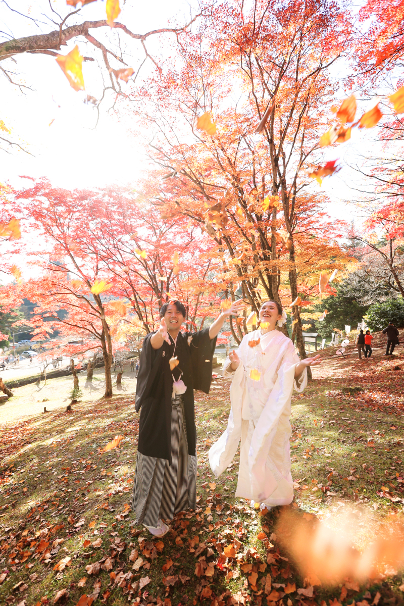 秋の紅葉ウェディングフォトin土津神社