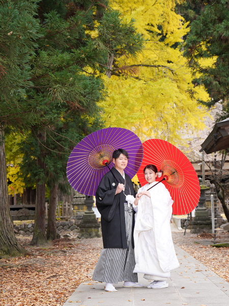 一年に一度だけ。喜多方・熊野神社「大イチョウ」でウェディングフォト