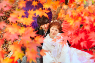 秋の紅葉ウェディングフォトin緑水苑