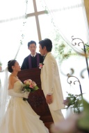 ブーケトスは誰の手に!?