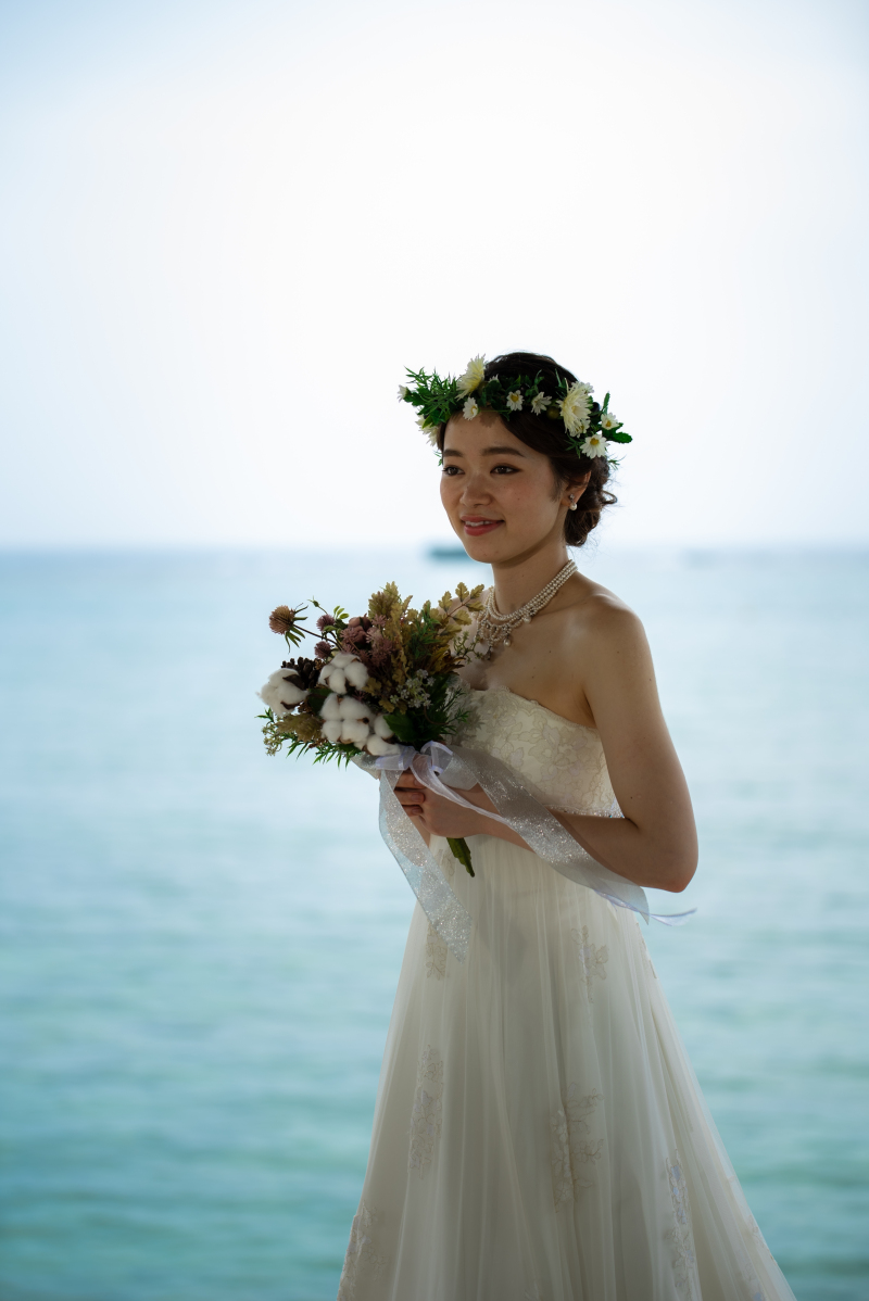 【結婚式の代わりに　チャペル＆ビーチプラン】青空＆背景補正付き6/21撮影まで