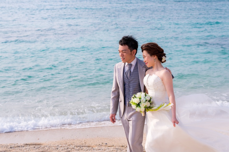 お客様の撮影レポート【おんなそんビーチフォト アルバムパッケージ】★ご結婚記念