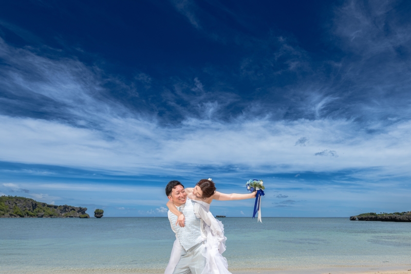 1月撮影まで毎月5組限定55000円！【ドローン写真付★おんなそんビーチフォト】