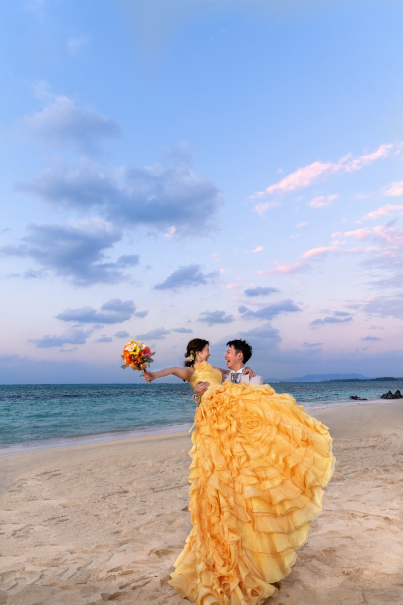 おすすめ贅沢プラン【ドレスでビーチフォト@沖縄+和装@京都下鴨神社】