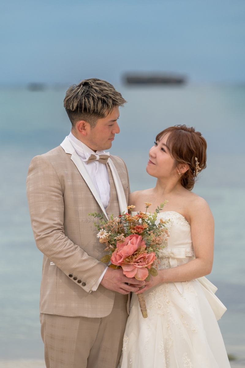 スペシャルプライス99,800円【衣裳追加料金なし！8月チャペル＆ビーチプラン】