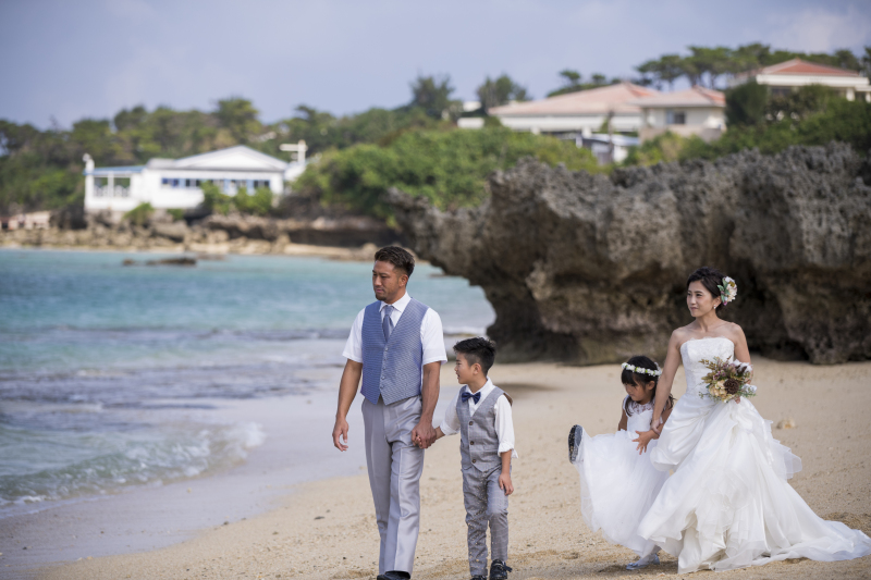 お客様の撮影レポート【おんなそんビーチフォトアルバムパッケージ】★家族同行