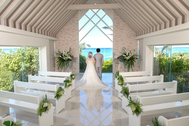 5/9～6/21撮影限定【結婚式のようなチャペル＆ビーチプラン99,880円】