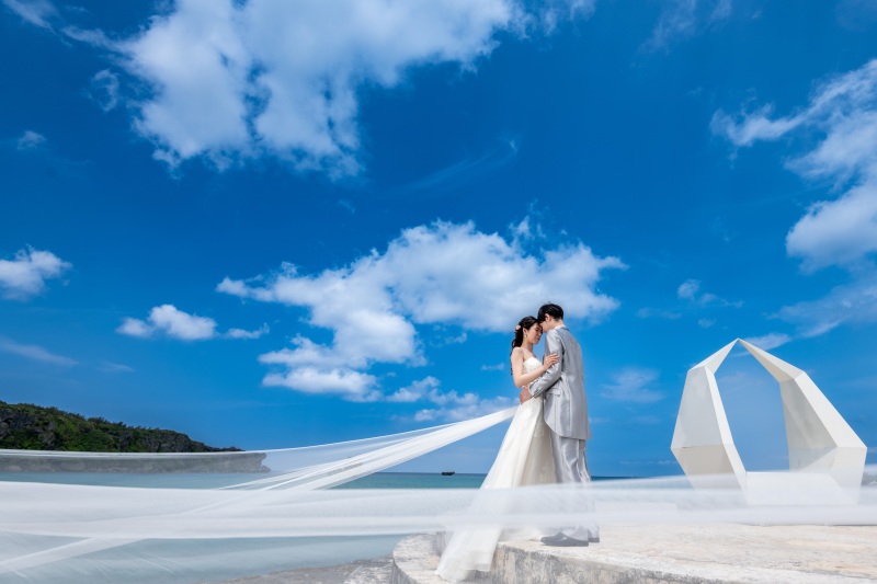 【６月までおんなそんビーチフォト8万円】衣裳追加料金なし！背景＆青空&美肌補正付