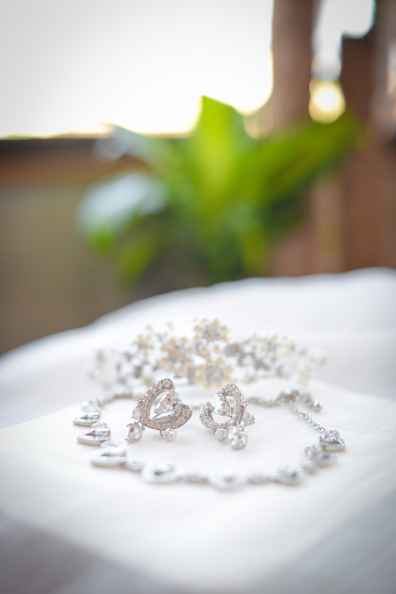 スタジオムーン追加料金なしで選べるドレス100着【人気ドレスのご紹介Ⅳ】