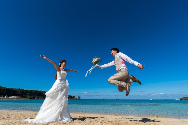 お客様の撮影レポート【おんなそんビーチフォトアルバムパッケージ】★結婚記念