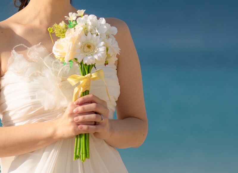 スタジオムーン【約20種類から追加料金なしで選べる造花ブーケ】