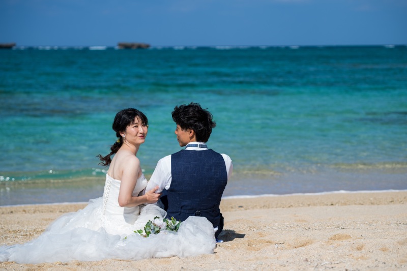 お客様の撮影レポート【おんなそんビーチフォトアルバムパッケージ】★結婚記念