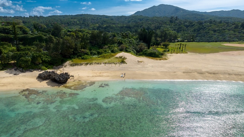 恩納村のロケーションを満喫！スタジオムーン【ドローン撮影】