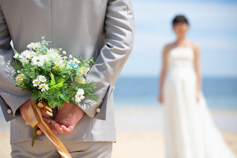 2月まで12.5万円！【結婚式のように1800組記念チャペル＆ビーチプラン】