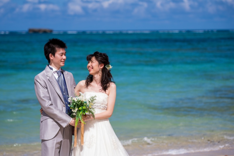 お客様の撮影レポート【おんなそんビーチフォトアルバムパッケージ】★結婚記念