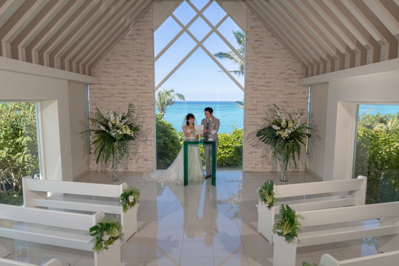 6月21日撮影まで【結婚式の代わりのチャペル＆ビーチプラン　青空＆背景補正付き】
